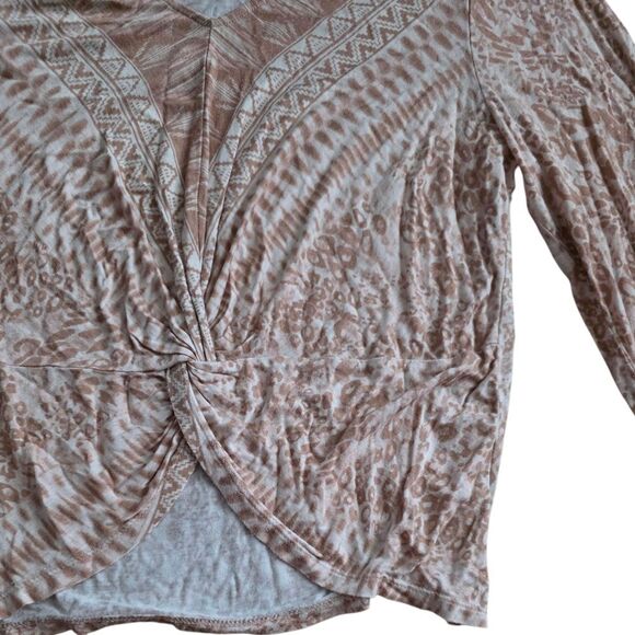 Taylor & Sage Taupe Boho Patterned V-Neck Twist Front Top S - Picture 2 of 4